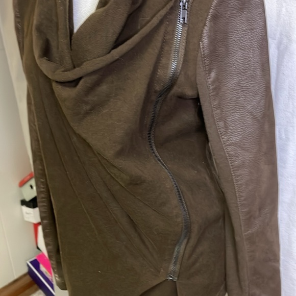 [BlankNYC] Brown faux leather jacket size M - Picture 7 of 12